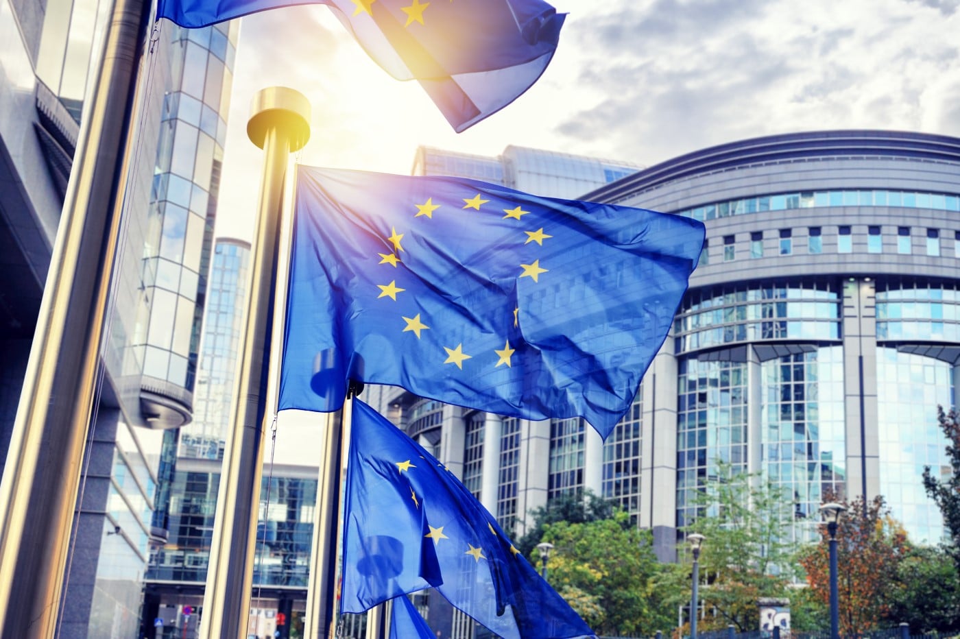 discusión-criptomonedas-criptoactivos-europa