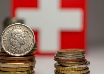 Suiza clasifica a ls criptoactivs en tres categorías. Imagen destacada poralbertczyzewski / stock.adobe.com