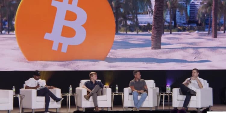 adopción bitcoin panel Imaginando el mundo hiper bitcoinizado bitcon conference 2021