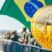 Bandera de Brasil y BTC.