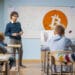 argentina-bitcoin-escuelas