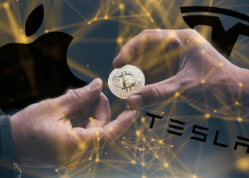 Los usuarios de Robinhood tienen claro que bitcoin (BTC) es el activo más interesante del momento. Composición por CriptoNoticias. Fuente: wikipedia.org / stickpng.com / Yingyaipumi / adobe.stock.com.