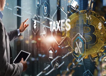 El Gobierno de Argentina, a través de la AFIP quiere contribuir en mecanismos internacionales que eviten el uso de bitcoin para la evasión fiscal. Composición por CriptoNoticias. Funtap/ stock.adobe.com; Wit/ stock.adobe.com