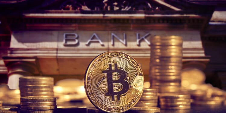 La banca tradicional se ha acercado cada vez más a bitcoin, ya no solo ofreciendo inversiones a grandes capitales sino también a personas particulares. Composición por CriptoNoticias. Pefkos/ stock.adobe.com; fox17/ stock.adobe.com