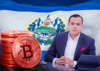 Bandera de El Salvador, bitcoin en rojo y Alejandro Zelaya.