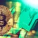 Bitcoin con flecha verde alcista