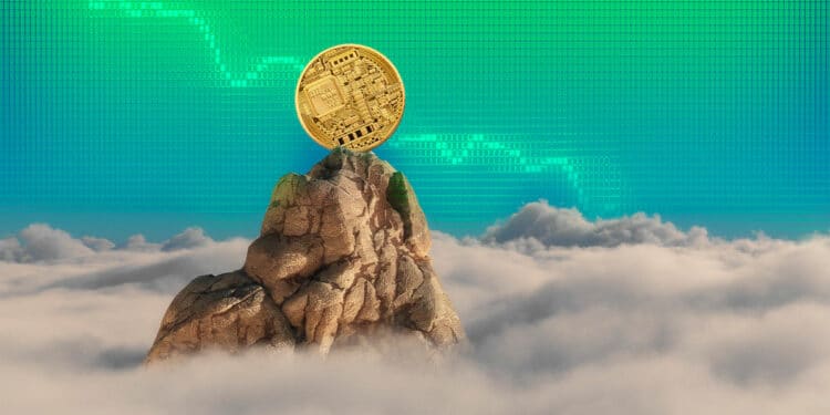 token de criptomonedas en el pico de una montaña sobre las nubes con gráfico de precio en verde en el fondo