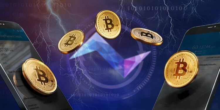 monedas de bitcoin pasando de un teléfono móvil a otro con interfaz de la wallet Eclair en pantalla, con relámpagos, logo de Eclair y sigo de actualización en el fondo