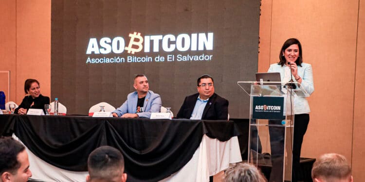 Asobitcoin en El Salvador