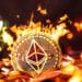 moneda de ethereum en llamas con meme de PEPE en el fondo