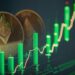 monedas de ethereum con grafico de precio alcista superpuesto