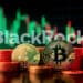 BlackRock y su intención de lanzar un ETF ha puesto a los traders de derivados de bitcoin a dominar el mercado. Composición por CriptoNoticias. ColdFire / stock.adobe.com ; wikipedia.org.