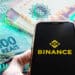 Binance, reales y pesos argentinos.