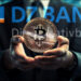 moneda de bitcoin sobre manos de empresario con logo de DZ Bank en el fondo