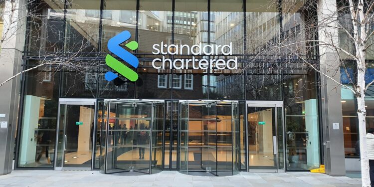 Standard Chartered tiene su sede central en el Reino Unido. Fuente: Wikipedia.