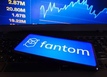 FTM es una de las criptomonedas con mayor subida semanal. Fuente: stock.adobe.com