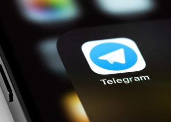 Telegram es una de las plataformas de mensajería más utilizada y la mayoría de las dApps de TON se utilizan dentro de este ecosistema. Fuente: stock.adobe.com