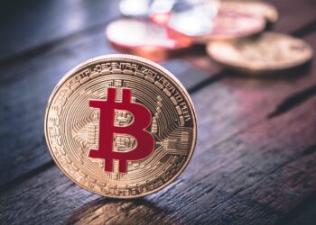 Los ETF de bitcoin facilitan la inversión institucional. Fuente: Pixabay.