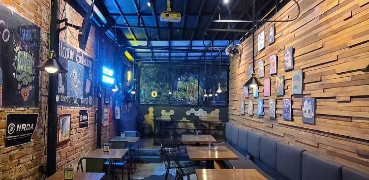 bitcoin-embassy-bar-mexico