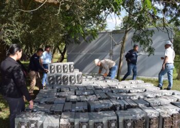 Incautaron más de 200 mineros de Bitcoin en La Colmena Fuente: ABC.com.py.