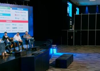 Los especialistas abordaron cómo la banca tradicional se está adaptando a las criptomonedas. Fuente: Blockchain Summit Latam.