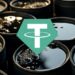 Tether proporcionó el capital necesario para la compra y el transporte del petróleo. Fuente: Grok. CryptoLogos. Composición por CriptoNoticias.