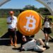 Bitcoin-Golf-empresarios-El Salvador