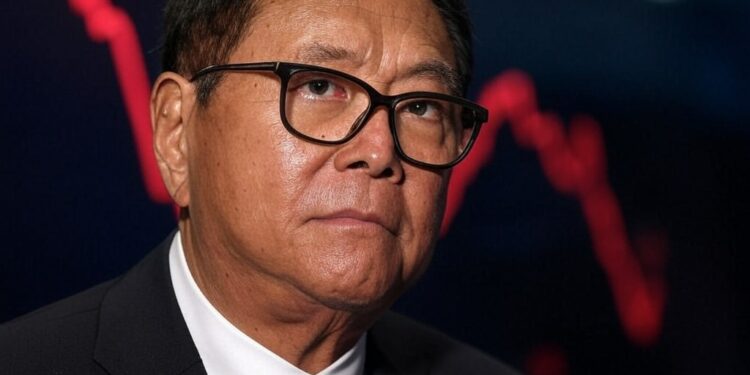 La crisis es vista por Kiyosaki como una oportunidad para invertir en bitcoin. Fuente: Grok.