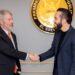 Michael Saylor y Nayib Bukele mantuvieron un encuentro en el palacio presidencial de El Salvador. Fuente: @bitcoinofficesv/X