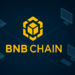 El logo de la red BNB Chain junto a cuatro computadoras conectadas.