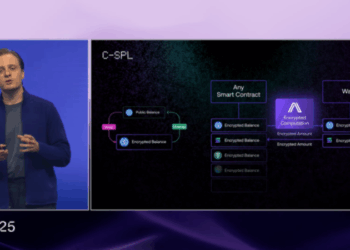 El CEO y fundador de la empresa Arcium en una conferencia del ecosistema Solana.